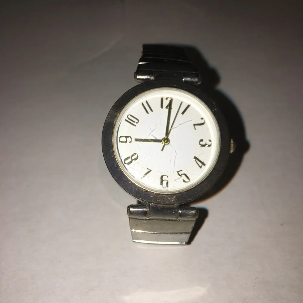 Wristwatch men Y121F Japan movt 78/1034TT Base metal Bezel Stainless Steel Back - Picture 5 of 7